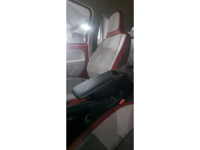 Foto 4 van Volkswagen Up! 1.0 high up! BlueMotion / NAP / AIRCO