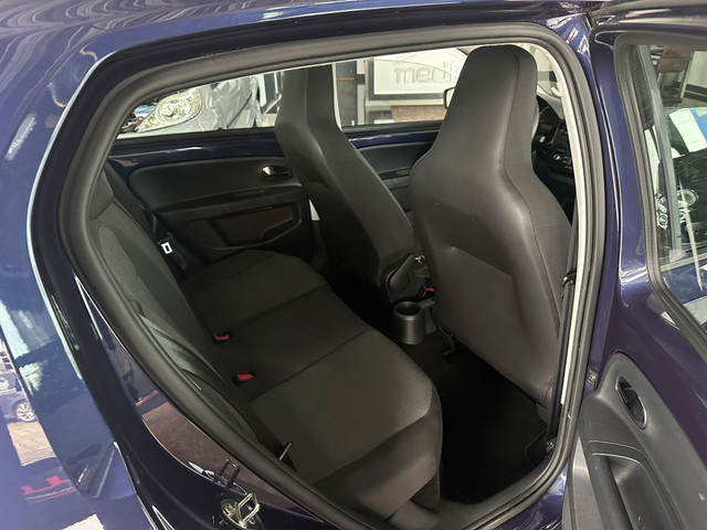 Foto 4 van Volkswagen up! 1.0 move up! BlueM. (bj 2015)