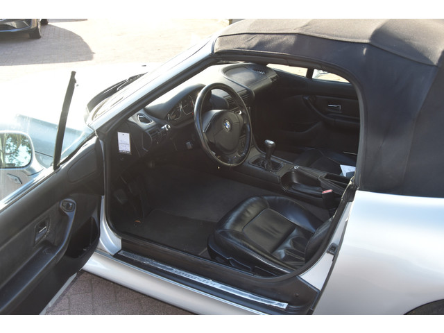 Foto 11 van BMW Z3 Roadster 1.8 (bj 1998)