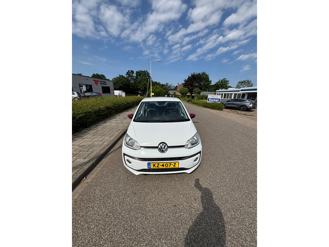 Foto 2 van Volkswagen Up! 1.0 BMT high up! AIRCO