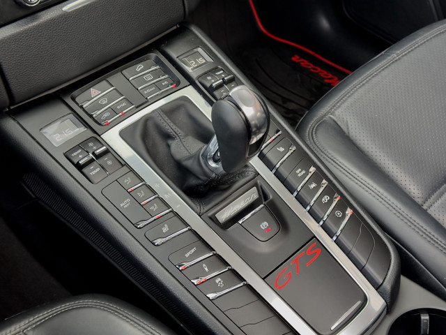 Foto 2 van Porsche Macan 3.0 GTS AUT7 361PK PANODAK LEDER NAVI AIRCO LED 21 INCH-LMV PDC