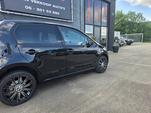 Foto 10 van Volkswagen Up! 1.0 BMT move up!