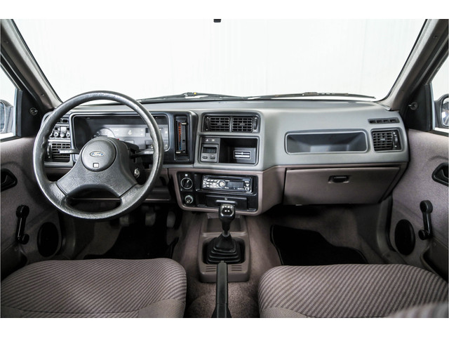 Foto 10 van Ford Sierra 2.3 CL 1987 (bj 1987)