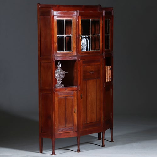Foto 5 van Art deco kast in massief mahonie met subliem snijwerk Hollands ca 1900