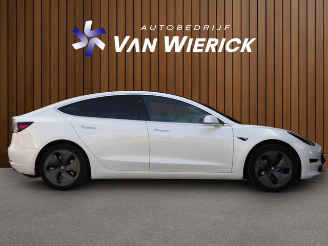 Foto 5 van Tesla Model 3 Standard RWD Plus 60 kWh | Trekhaak | 360 Camera | Panoramadak