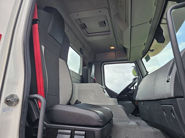 Foto 6 van RENAULT C 430