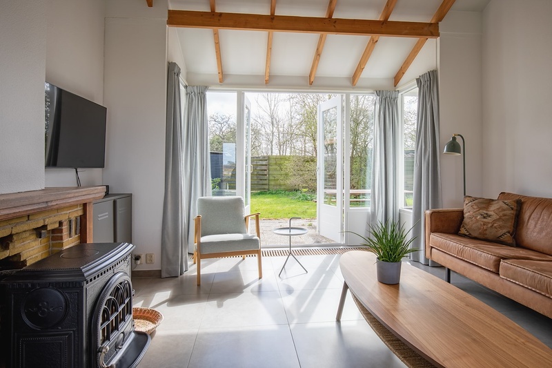 Foto 7 van Vrijstaande bungalow midden in de natuur met omheinde tuin