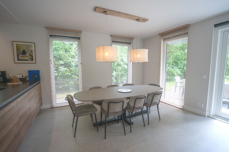 Foto 6 van Comfortabel ingericht familiehuis op het rustige park de Parel