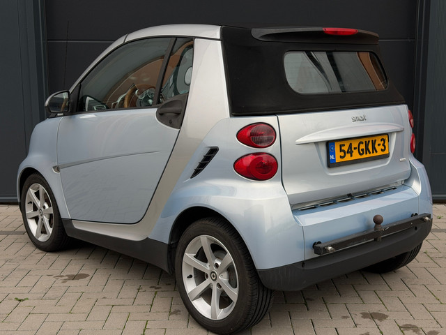Foto 8 van Smart Fortwo cabrio 1.0 Passion Cabrio|Automaat|Trekhaak|Stoelverwarming|Lederen Stoelen