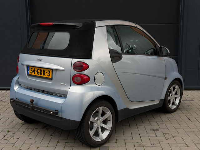 Foto 6 van Smart Fortwo cabrio 1.0 Passion Cabrio|Automaat|Trekhaak|Stoelverwarming|Lederen Stoelen