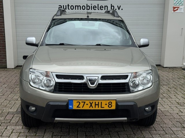 Foto 7 van Dacia Duster 1.6 Aniversare 2wd -Cruise-Trekhaak-Leder-Navi