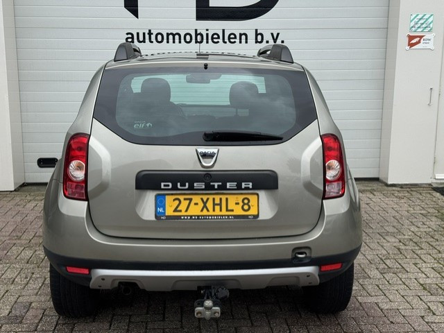 Foto 9 van Dacia Duster 1.6 Aniversare 2wd -Cruise-Trekhaak-Leder-Navi