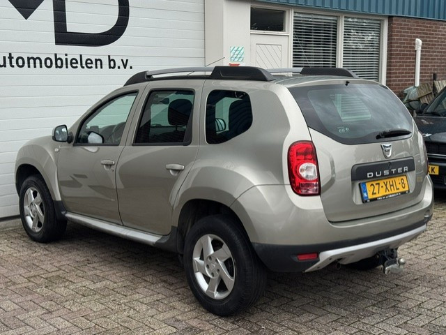 Foto 10 van Dacia Duster 1.6 Aniversare 2wd -Cruise-Trekhaak-Leder-Navi