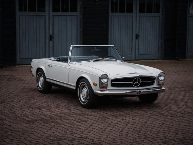 Foto 5 van MERCEDES-BENZ SL 250 pagode