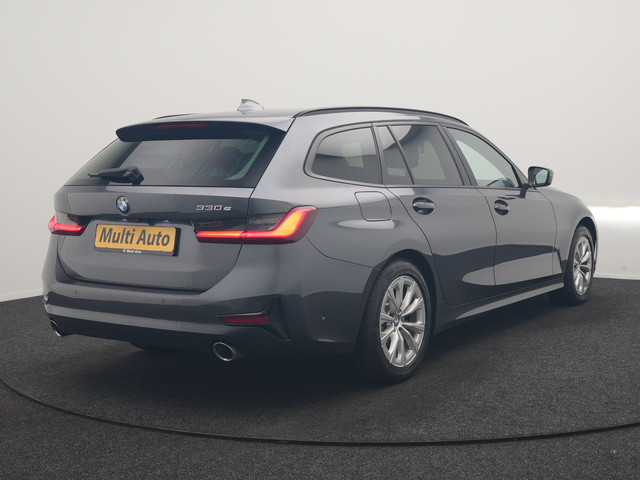 Foto 4 van BMW 3 Serie Touring 330e PHEV 293pk Dealer O.H. | Cruise Control | Camera | Stoelverwarming | Carpla