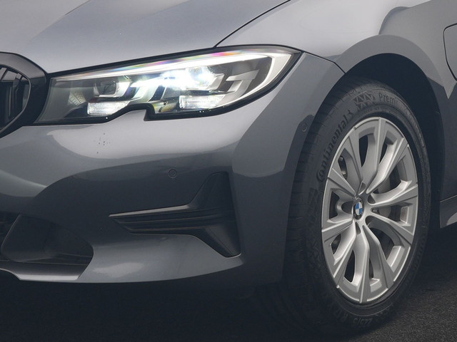 Foto 8 van BMW 3 Serie Touring 330e PHEV 293pk Dealer O.H. | Cruise Control | Camera | Stoelverwarming | Carpla