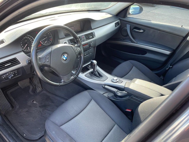 Foto 3 van BMW 3-serie 320i High Executive