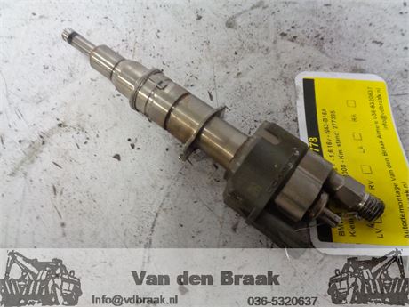 Foto 2 van BMW 1 serie E81 1.6 16V 2007-2012 Injector