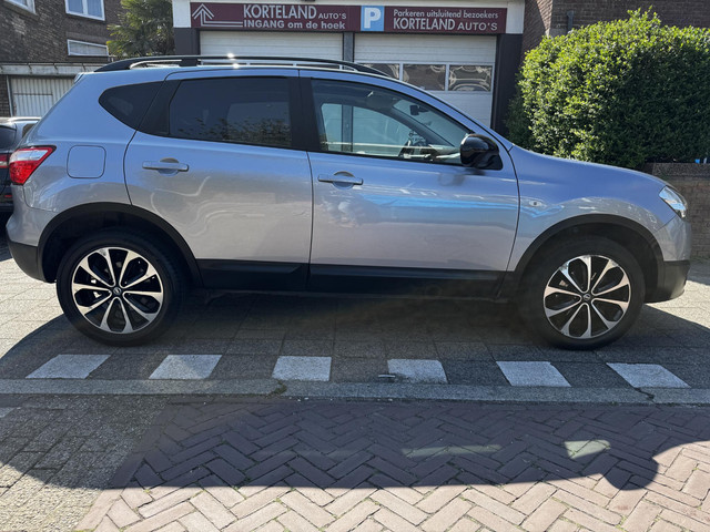 Foto 3 van Nissan Qashqai 1.6 Tech View NAVI 360 Camera Panoramadak Leer