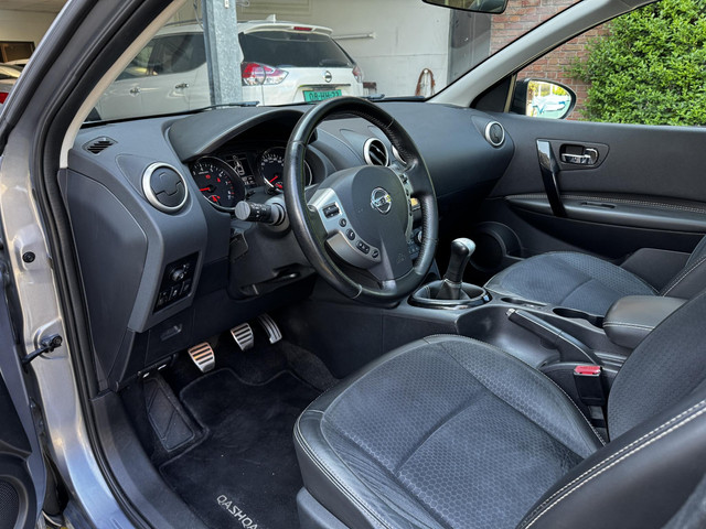 Foto 10 van Nissan Qashqai 1.6 Tech View NAVI 360 Camera Panoramadak Leer