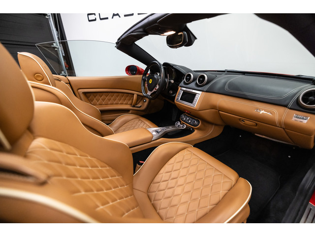 Foto 4 van Ferrari California 4.3 V8 Btw auto, Fiscale waarde € 22.000,- (€ 90.867,77 Ex B.T.W) DEALER AUTO Dea