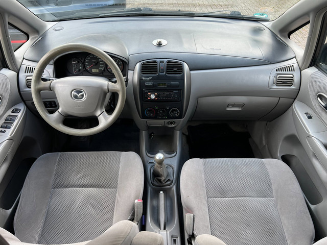 Foto 9 van Mazda Premacy 2.0i Exclusive Airco/APK