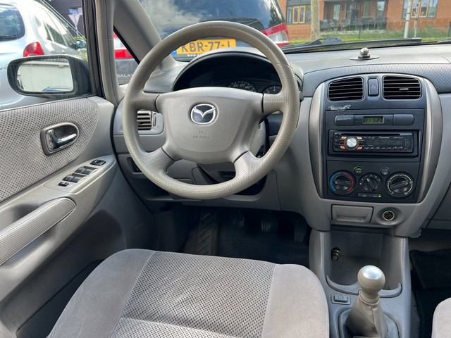 Foto 10 van Mazda Premacy 2.0i Exclusive Airco/APK