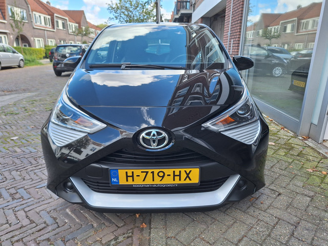 Foto 4 van Toyota Aygo 1.0 VVT-i X-Play Limited 5Drs /Camera/Navi/Apple/Android/1e Eig/Garantie