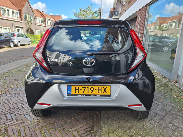Foto 5 van Toyota Aygo 1.0 VVT-i X-Play Limited 5Drs /Camera/Navi/Apple/Android/1e Eig/Garantie