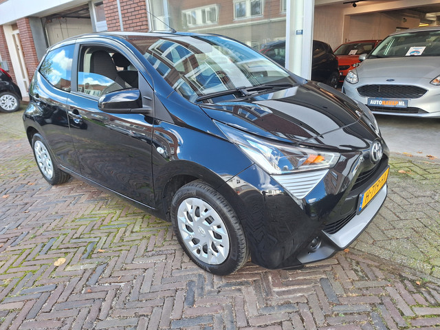 Foto 6 van Toyota Aygo 1.0 VVT-i X-Play Limited 5Drs /Camera/Navi/Apple/Android/1e Eig/Garantie