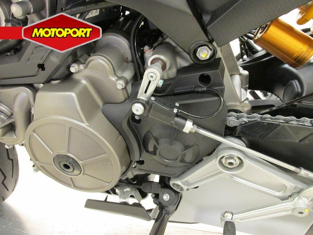 Foto 10 van Aprilia TUONO 660 FACTORY (bj 2026)