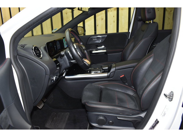 Foto 5 van Mercedes-Benz B-klasse 180 Business Solution AMG Trekhaak Panoramadak CarPlay 1e eig. LED Virtual Nw