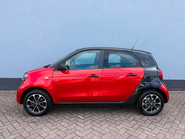 Foto 4 van Smart Forfour 1.0 Pure Automaat - Cruise Control