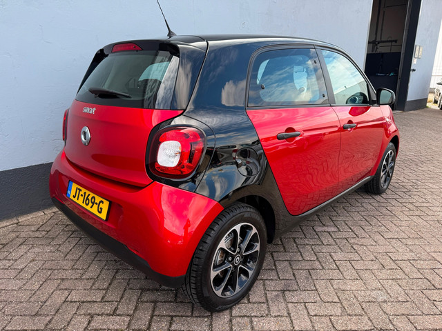 Foto 8 van Smart Forfour 1.0 Pure Automaat - Cruise Control