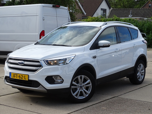 Foto 3 van Ford Kuga 1.5 EcoBoost ST Line (bj 2018)