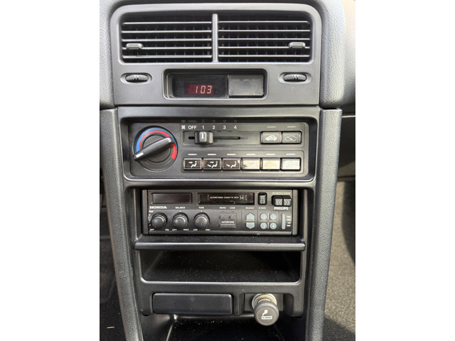 Foto 6 van Honda Civic Crx 1.6i CRX VTEC origineel Nederlands!