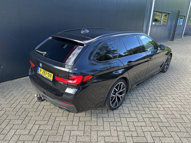 Foto 7 van BMW 5 Serie Touring 520i Business Edition Plus | Trekhaak elek. | Leder