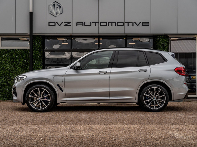 Foto 5 van BMW X3 XDrive30e 292PK High Executive | M-Sport | Pano | Memory | Camera