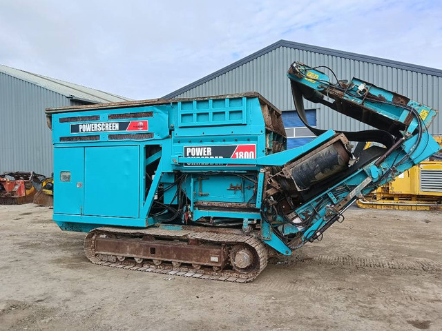 Foto 10 van Powerscreen powershredder 1800 shredder wood waste magnet
