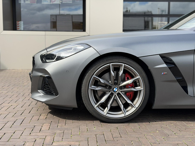 Foto 3 van BMW Z4 Roadster M40i High Executive | Frozen Grey | Adaptive Cruise |