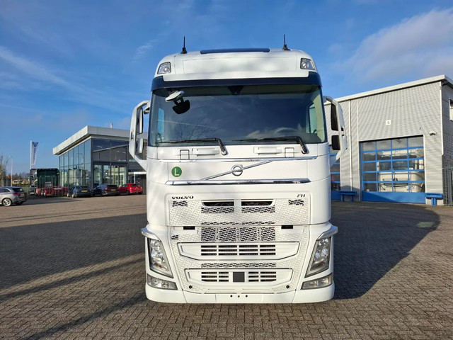 Foto 6 van Volvo FH4-500 / RETARDER / I-SAVE / XL / VEB+ / I-PARKCOOL / ACC / LWDS / 2XTHERMOKING UT1200 / 2X O