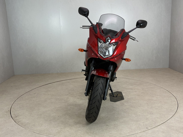 Foto 10 van Yamaha XJ6 DIVERSION F ABS (bj 2010)