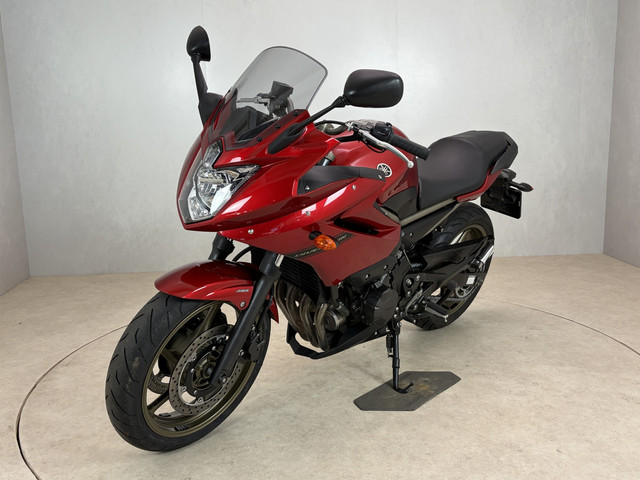 Foto 9 van Yamaha XJ6 DIVERSION F ABS (bj 2010)
