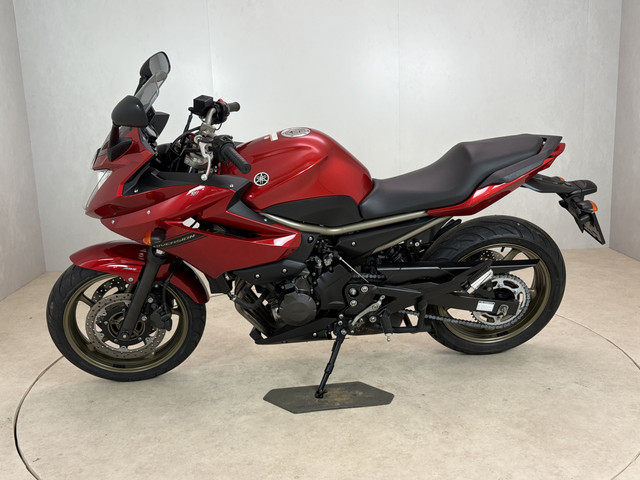 Foto 8 van Yamaha XJ6 DIVERSION F ABS (bj 2010)