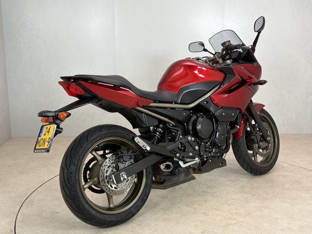 Foto 5 van Yamaha XJ6 DIVERSION F ABS (bj 2010)