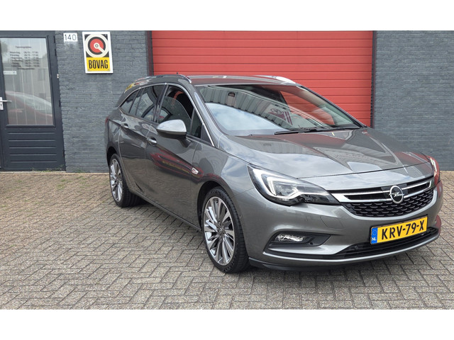 Foto 11 van Opel Astra Sports Tourer 1.6 Turbo Ultimate