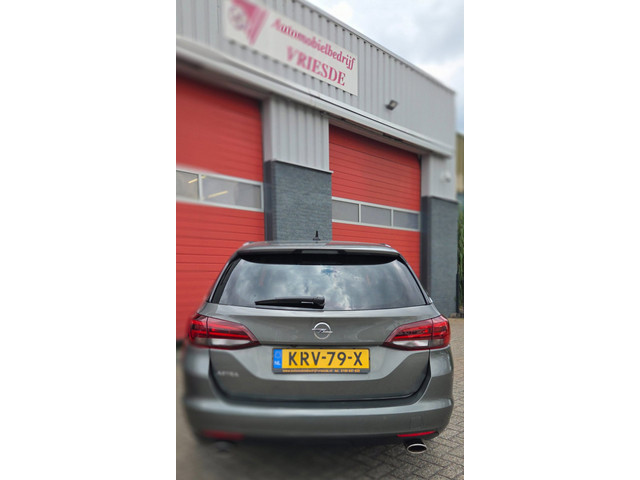 Foto 6 van Opel Astra Sports Tourer 1.6 Turbo Ultimate
