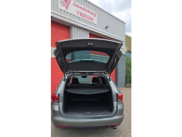 Foto 5 van Opel Astra Sports Tourer 1.6 Turbo Ultimate