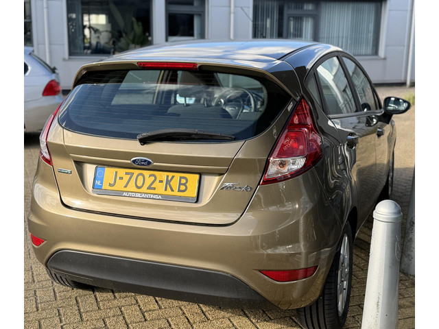 Foto 11 van Ford Fiesta 1.0 EcoBoost Titanium 101PK | Airco | Voorruitverwarming | 5 deurs | Lichtmetalen Velgen