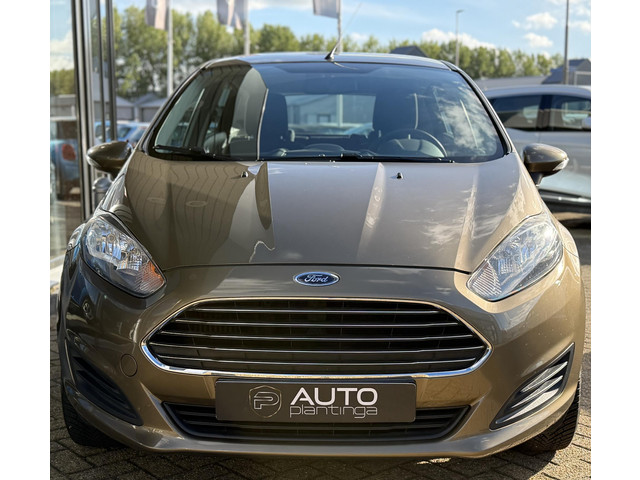 Foto 8 van Ford Fiesta 1.0 EcoBoost Titanium 101PK | Airco | Voorruitverwarming | 5 deurs | Lichtmetalen Velgen